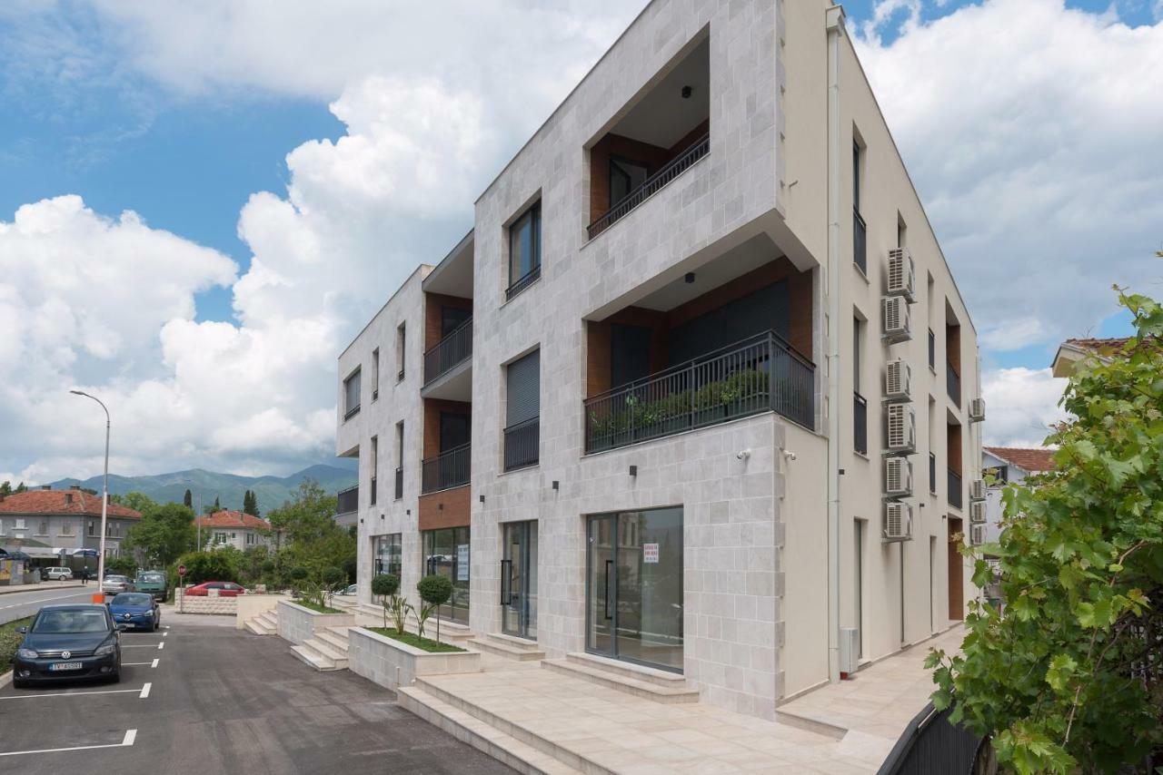 Sunray Appartement Tivat Buitenkant foto