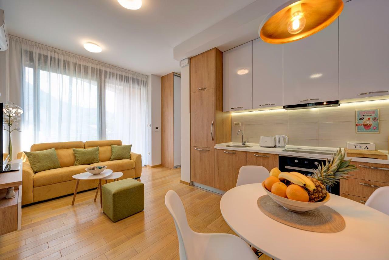 Sunray Appartement Tivat Buitenkant foto